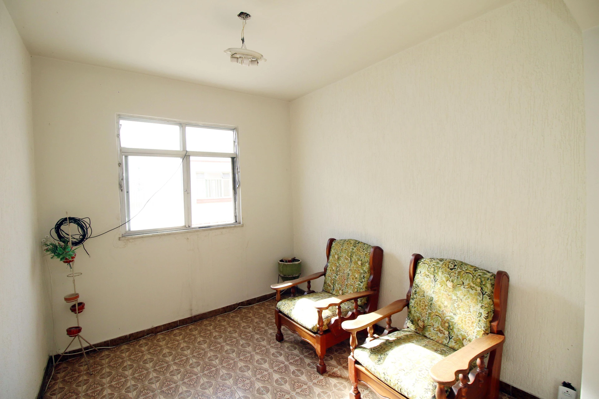 Rental apartment with 2 bedrooms and a balcony — photo 22