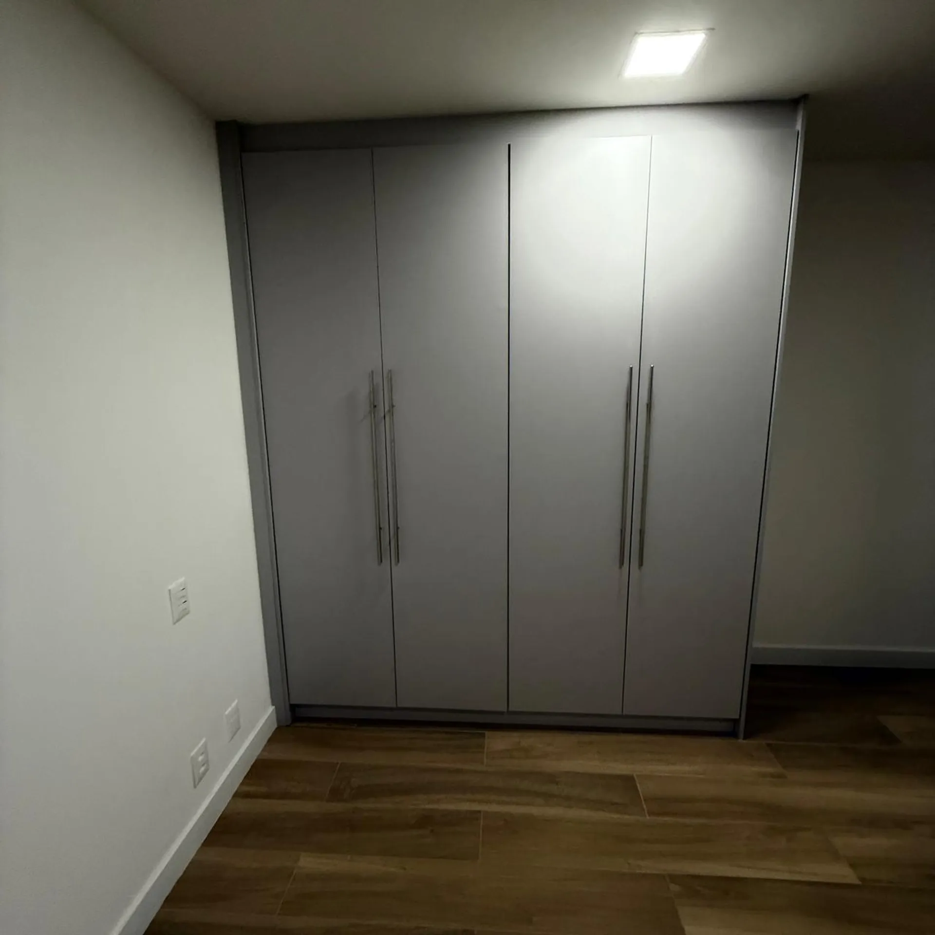 2-bedroom apartment, 1 with its own bathroom, 143 m² — photo 4