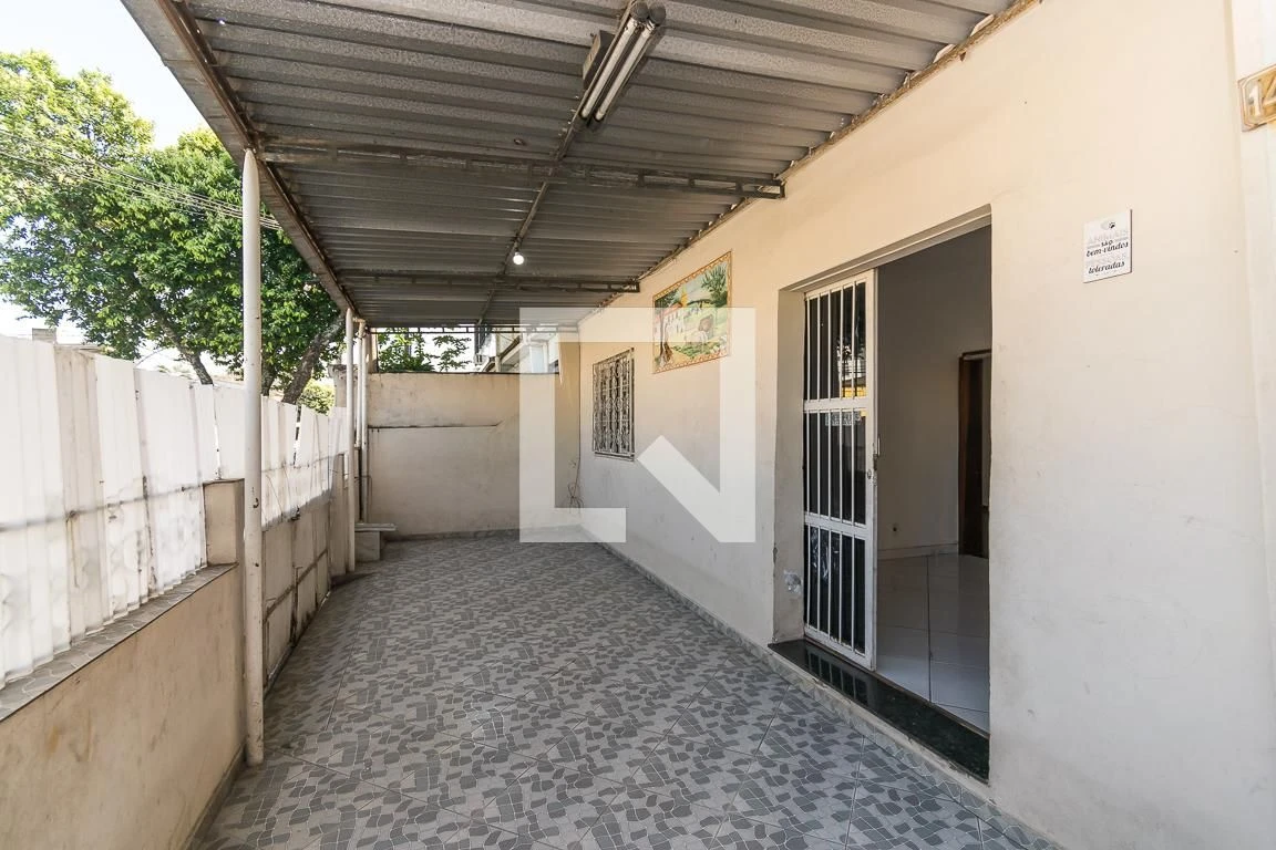 Casa para locação com 3 quartos, 2 banheiros e 1 vaga — photo 7