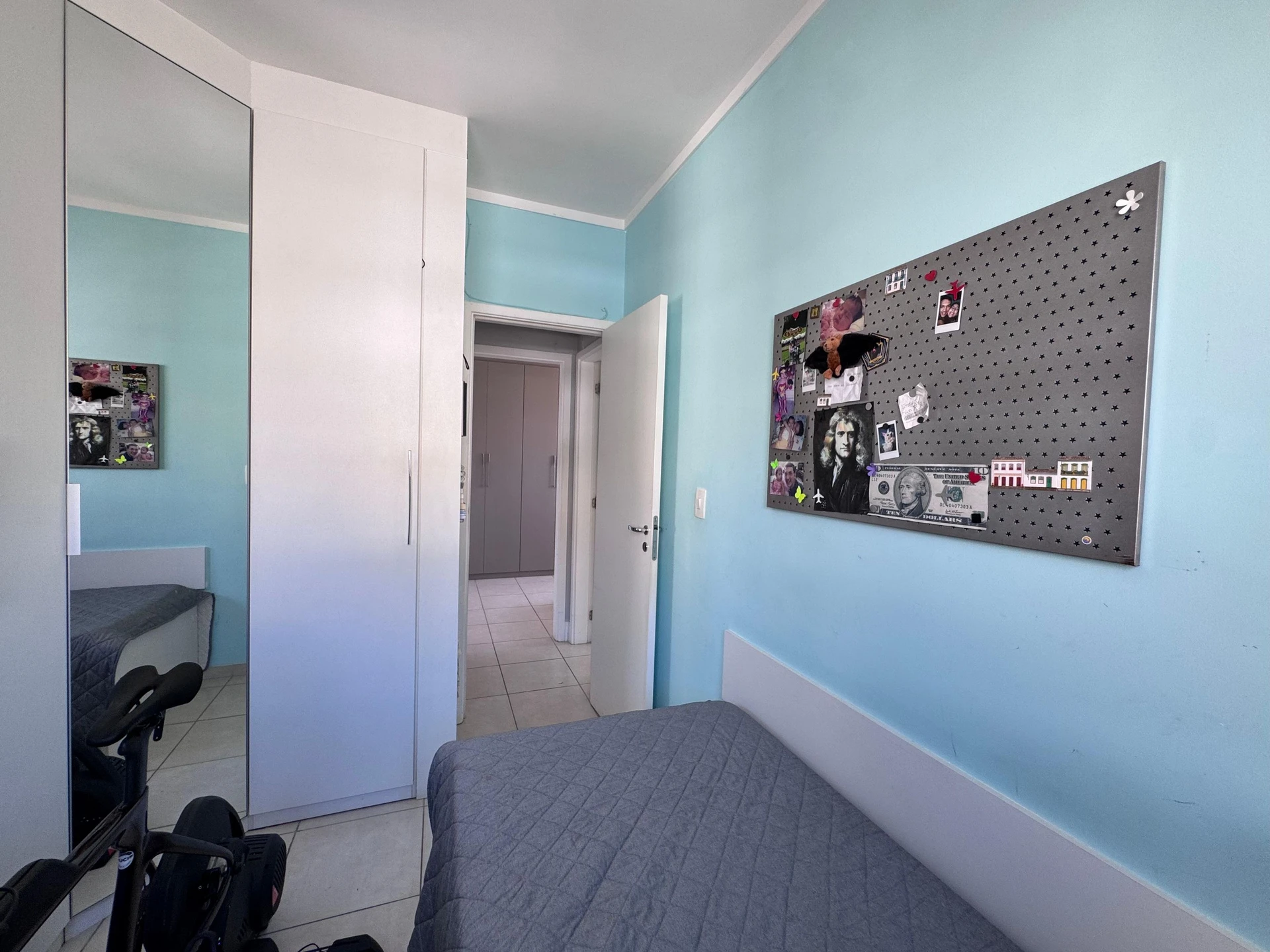 Apartamento mobiliado com 3 quartos e varanda e churrasqueira — photo 32