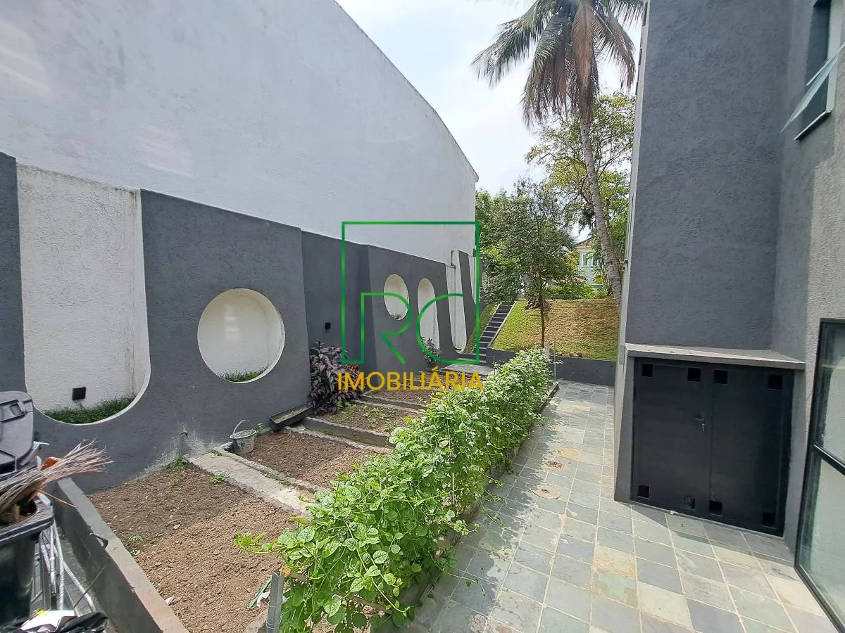 Casa de condomínio para alugar com 5 quartos e 900 m² — photo 44