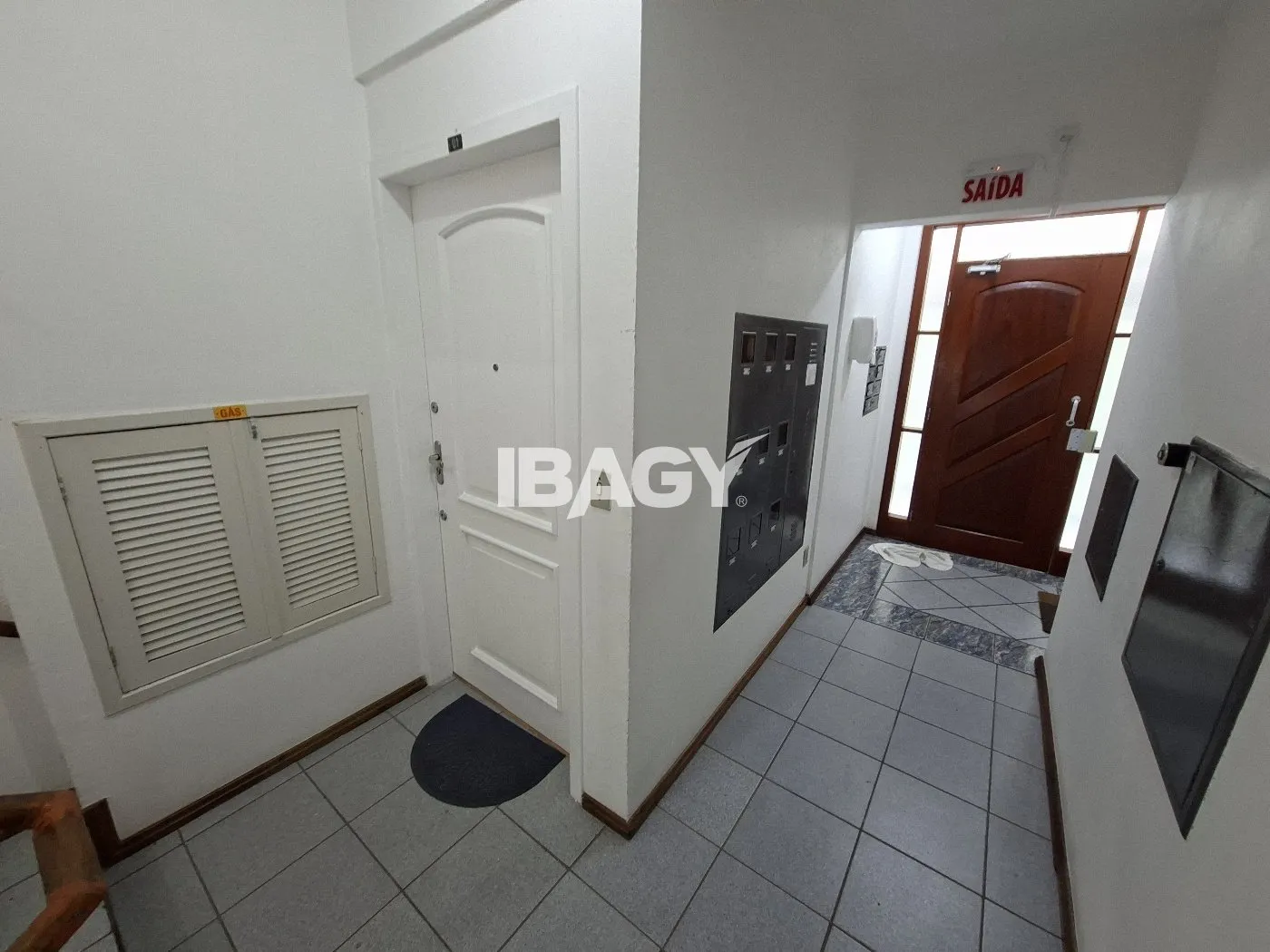 3-bedroom apartment with a home office — photo 28
