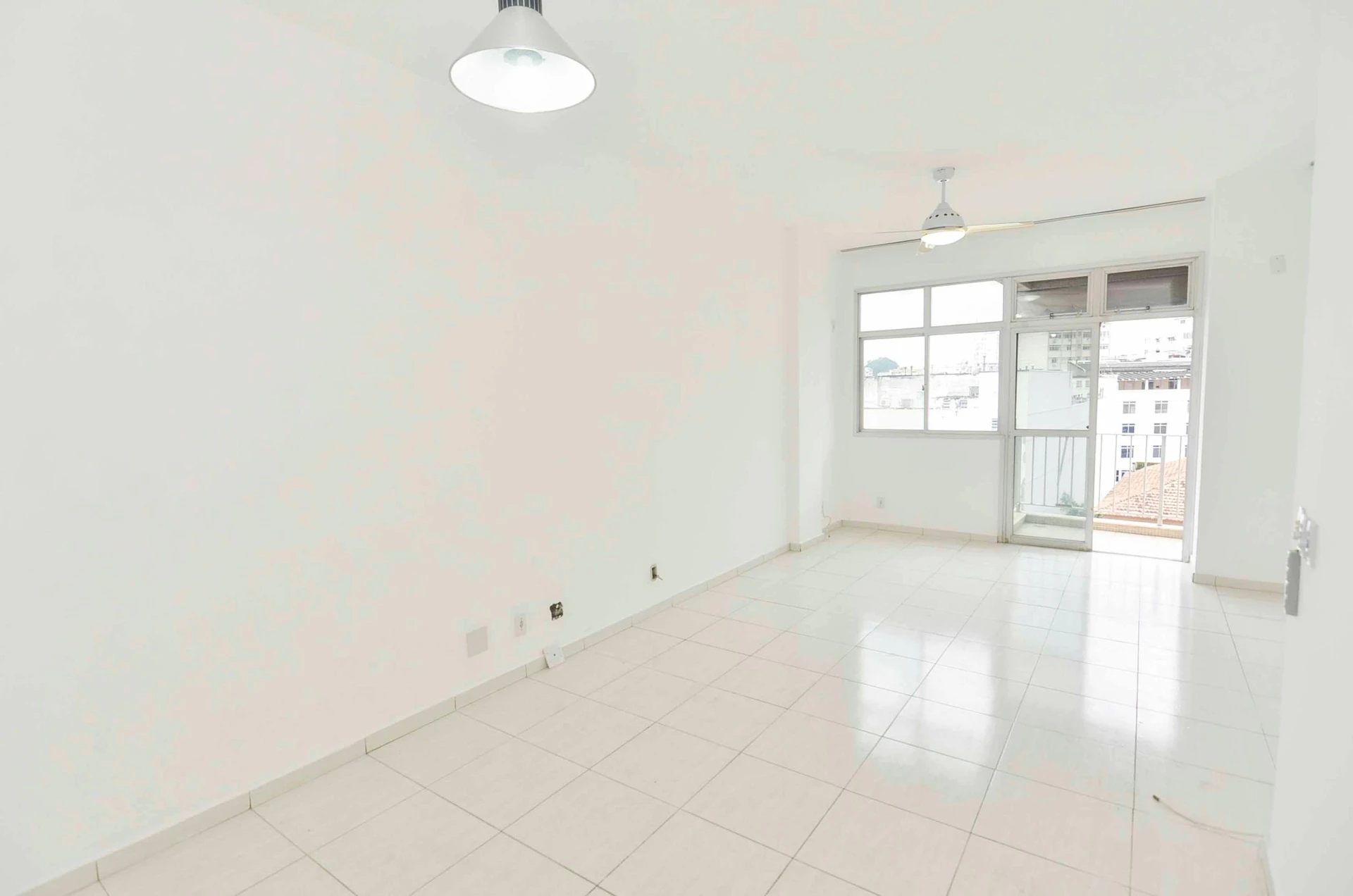 2-bedroom apartment with a home office in Rio de Janeiro — photo 3