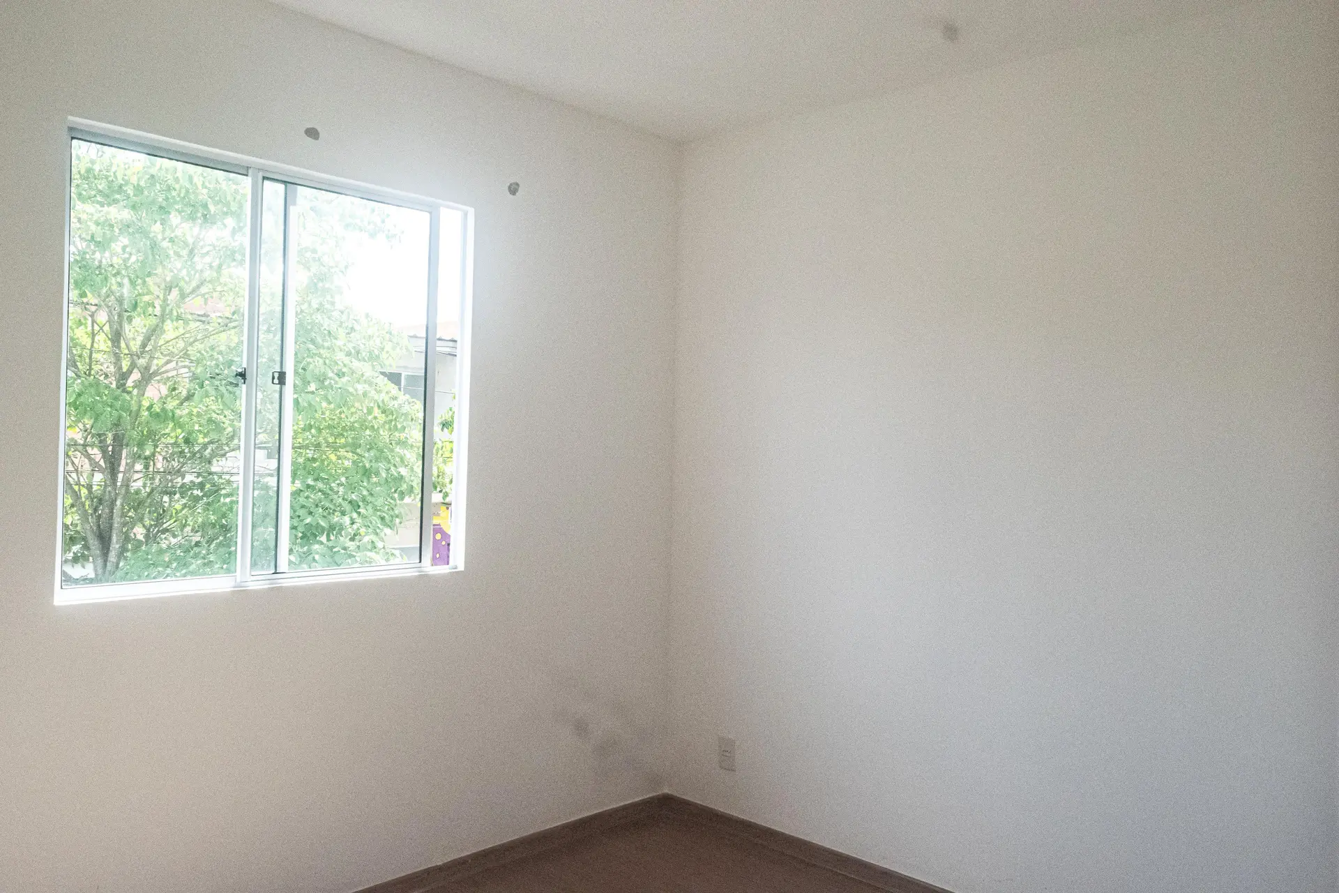 Apartamento sin muebles con 2 habitaciones y jardín privado — photo 47