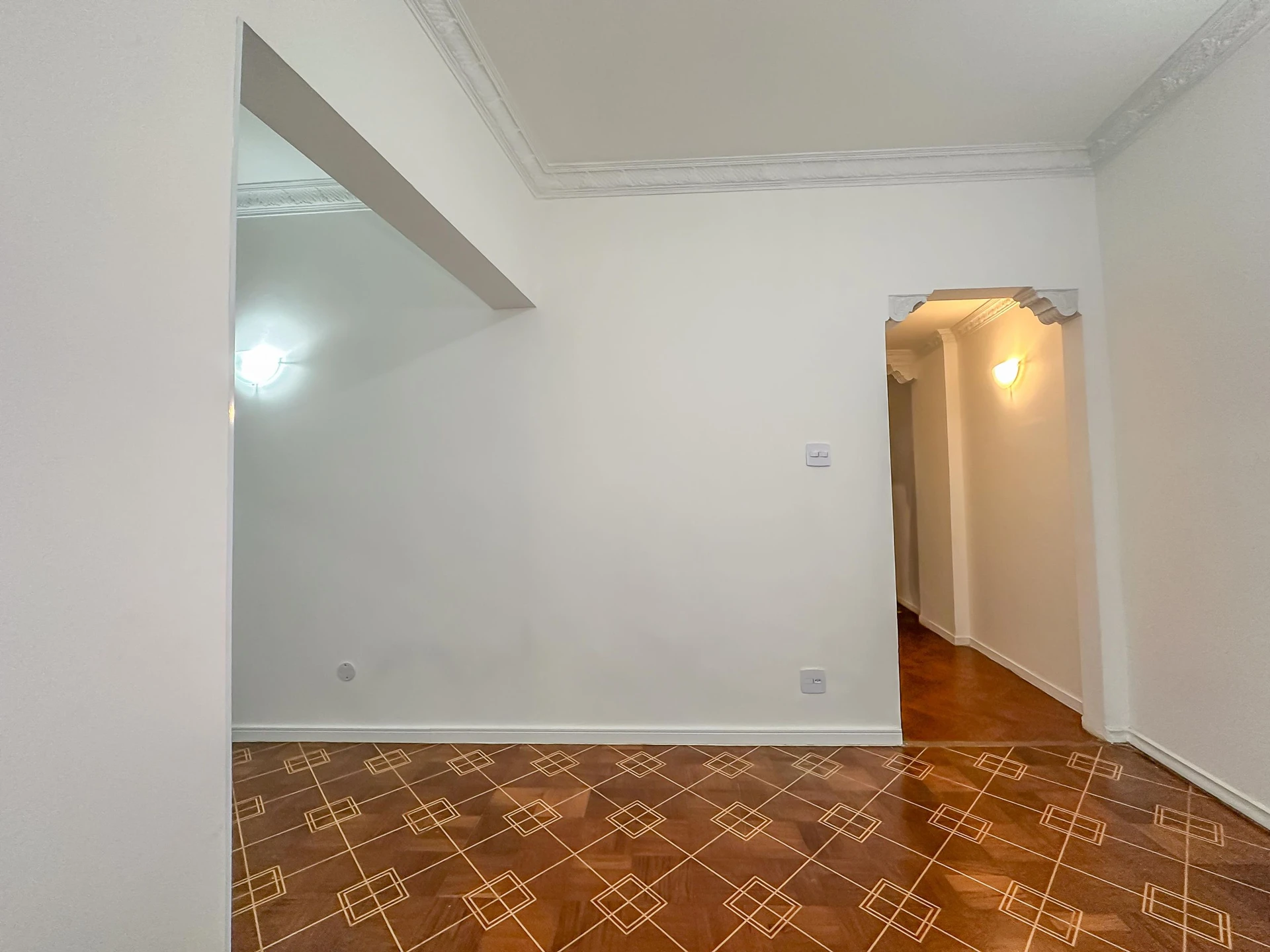 Mountain view in a 2-bedroom apartment, 76 m² — photo 43