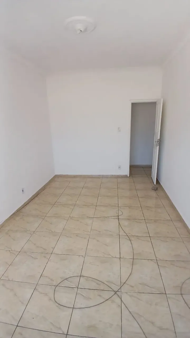 Apartamento sem mobília com 2 quartos e box de vidro — photo 12