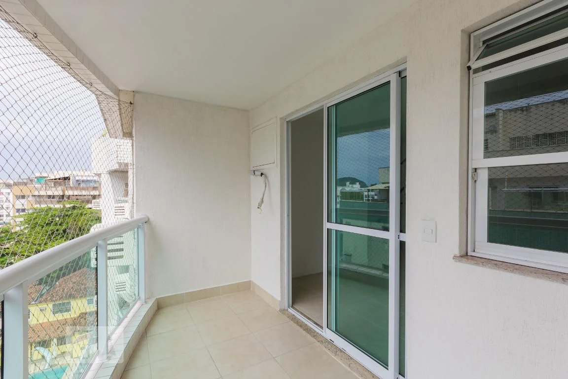 2-bedroom apartment with 1 en-suite and balcony BBQ — photo 15