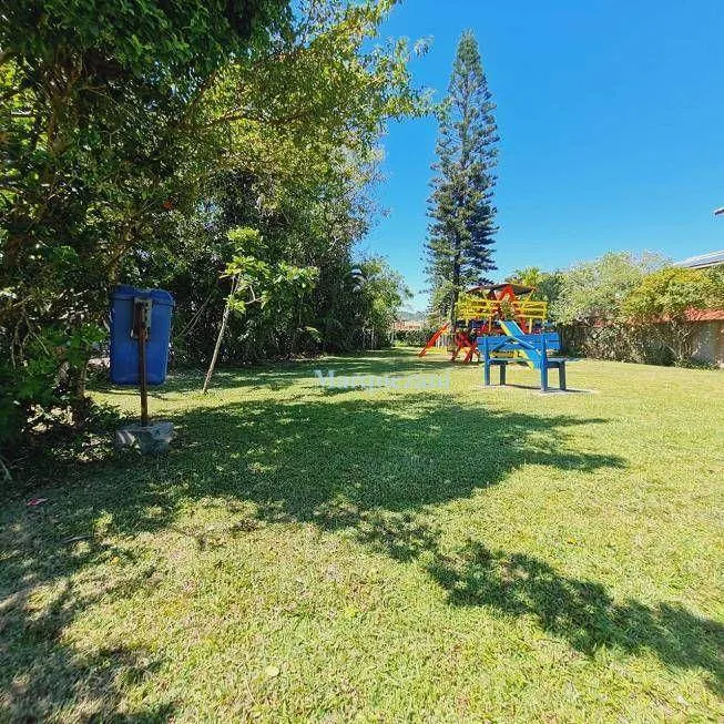 Casa térrea mobiliada com 3 dormitórios e quintal — photo 2