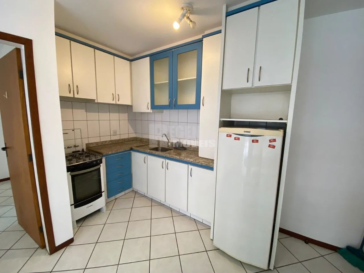 Espacio de home office y 1 dormitorio: departamento de 46 m² — photo 2