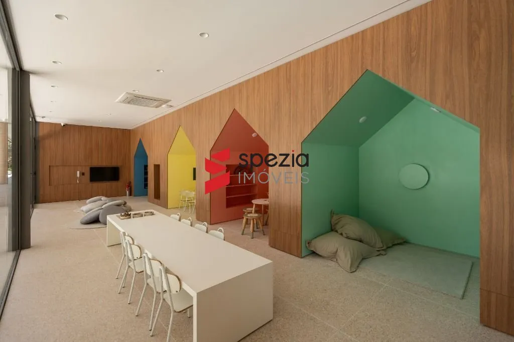 3-bedroom apartment with a grill on the balcony in Curitiba — photo 47