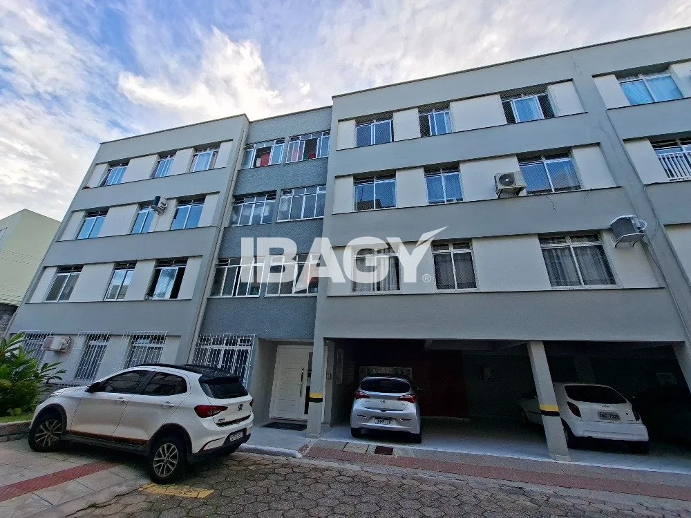 Затишна мебльована квартира з 2 спальнями 48 м² — photo 16