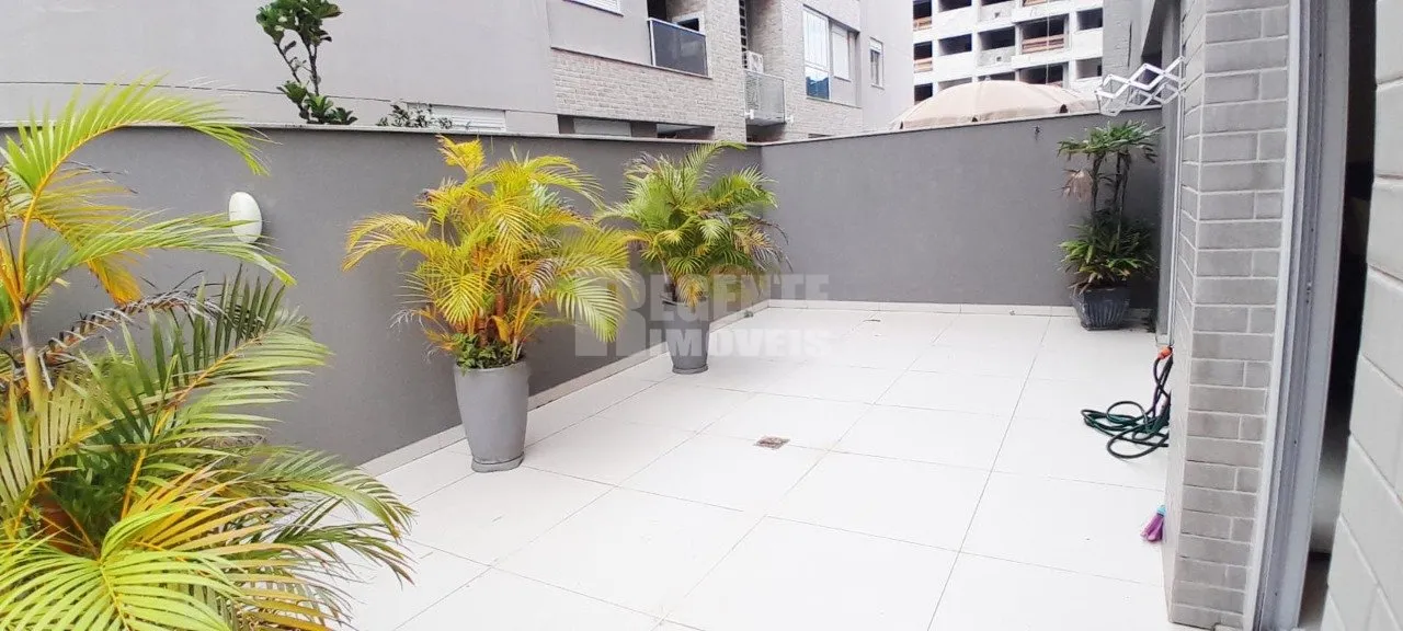 Apartamento tipo garden amueblado con 2 dormitorios y jardín — photo 25