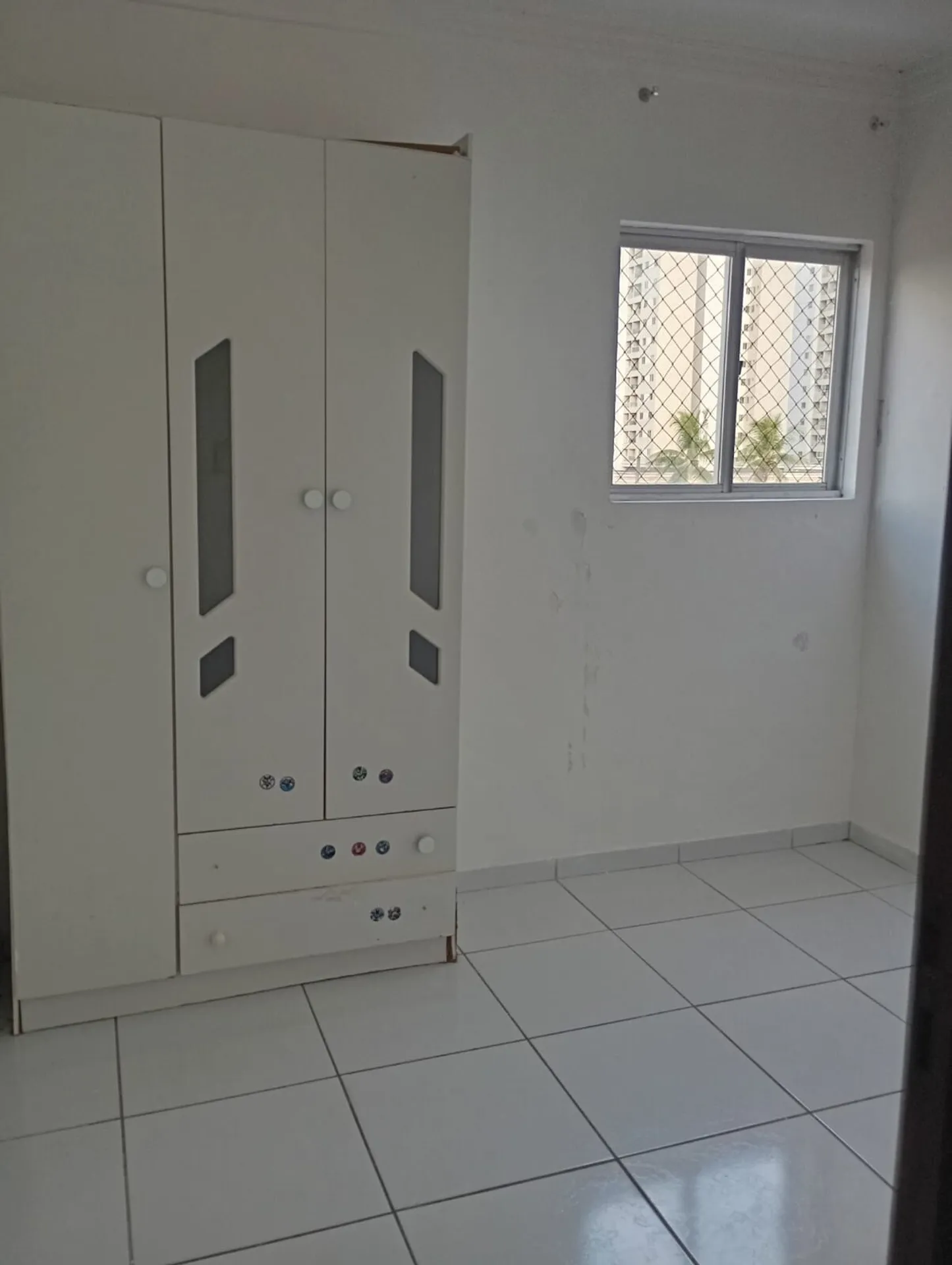 3-bedroom apartment with a balcony on the 2nd floor — photo 4
