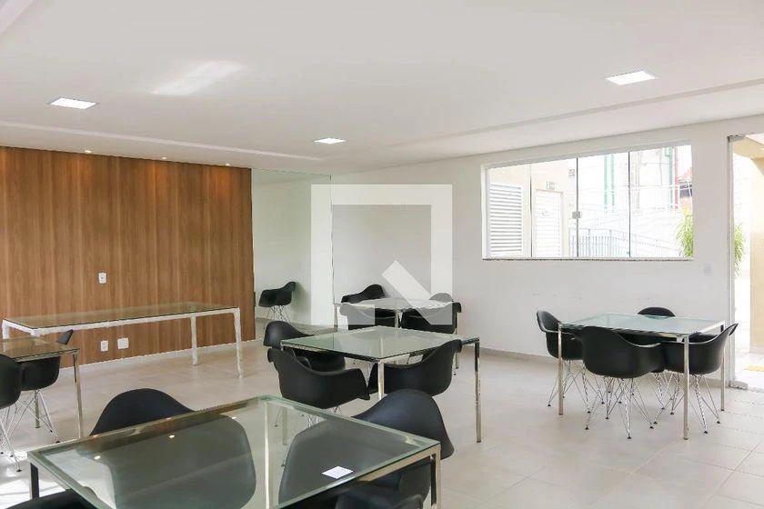 2-bedroom apartment in a building with a pool — photo 35