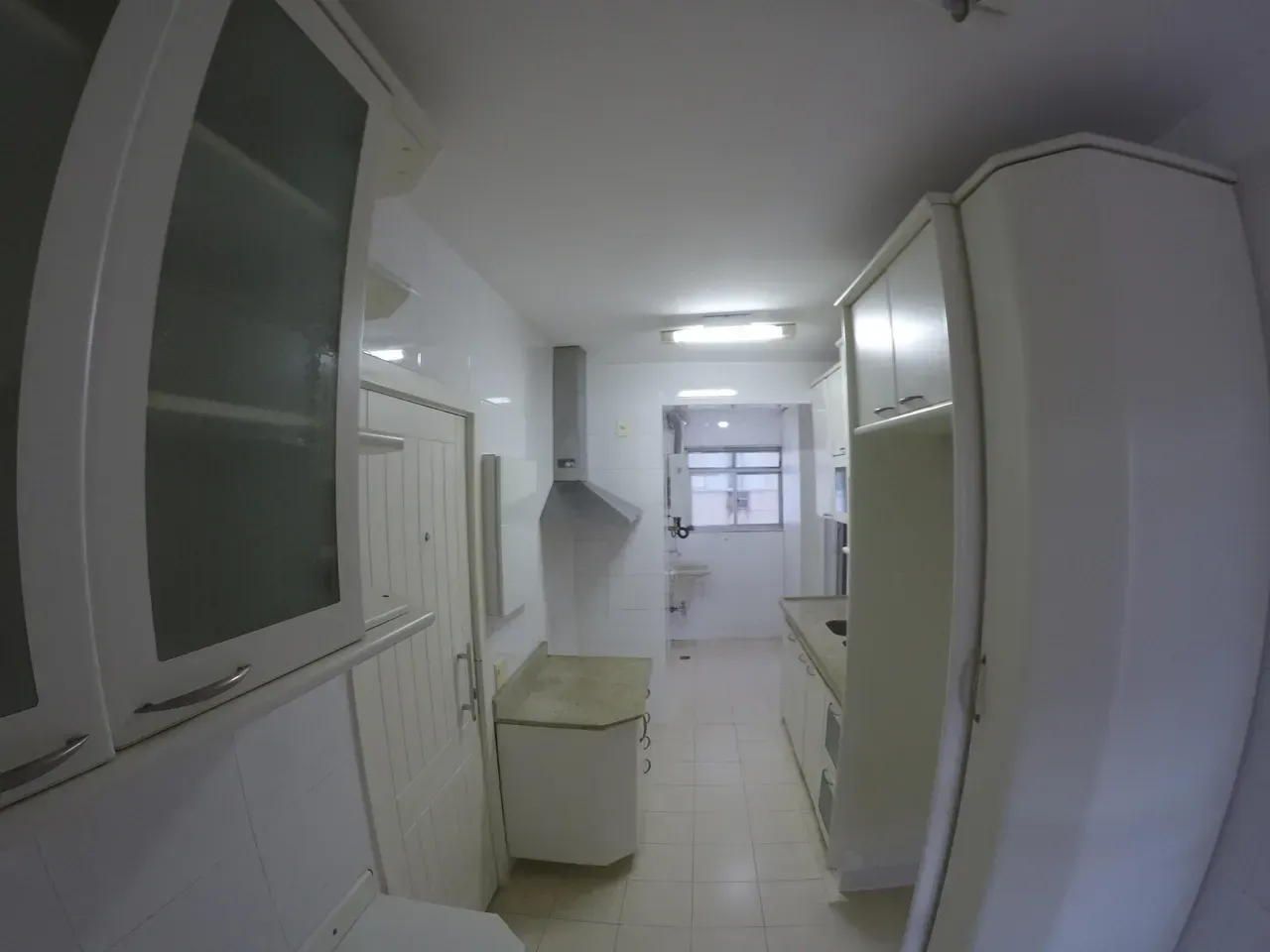 4-bedroom apartment with 141 m² and 2 parking spaces — photo 3