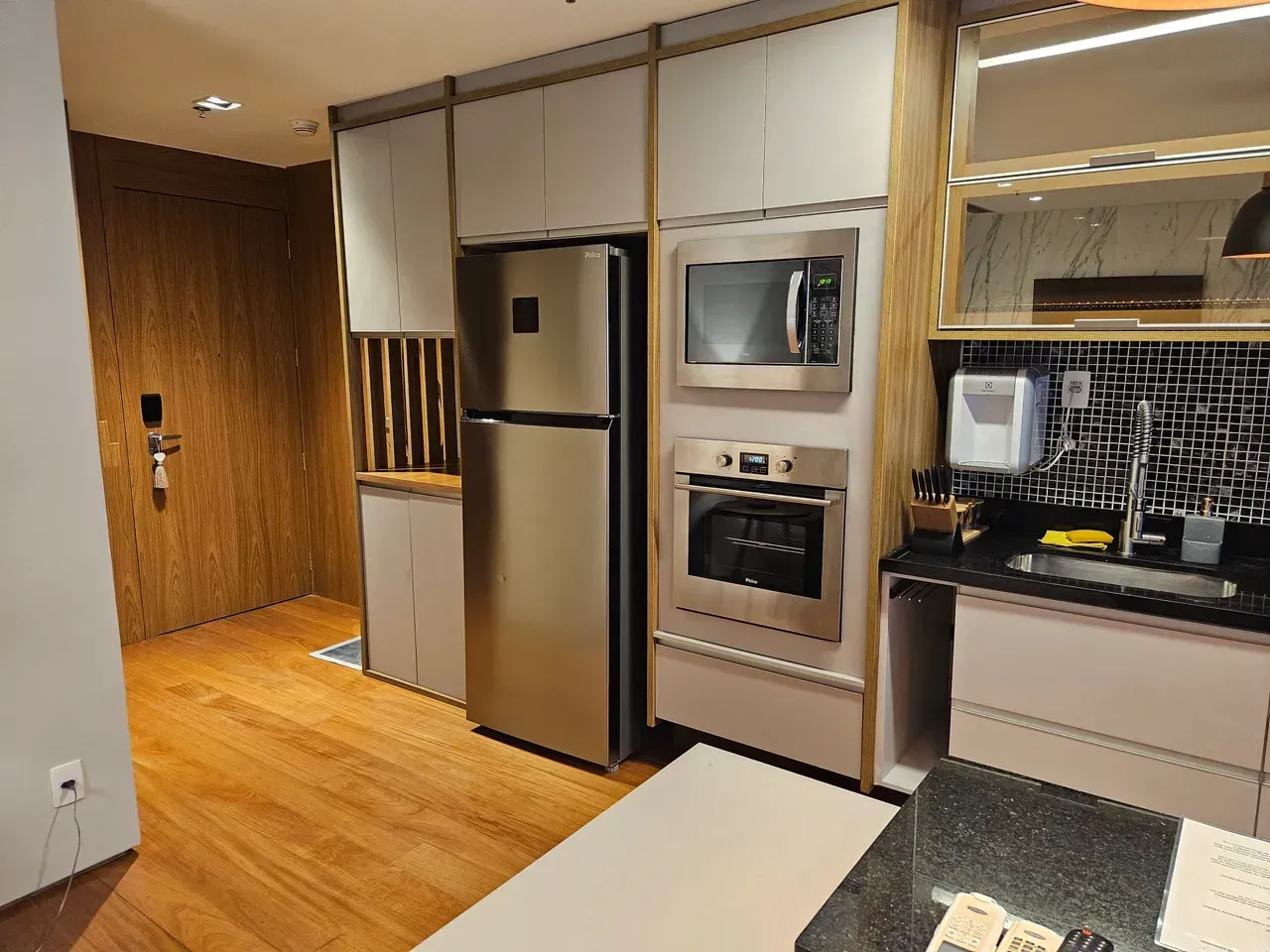 Furnished 121 m² apartment with 1 bedroom and 2 parking — photo 2