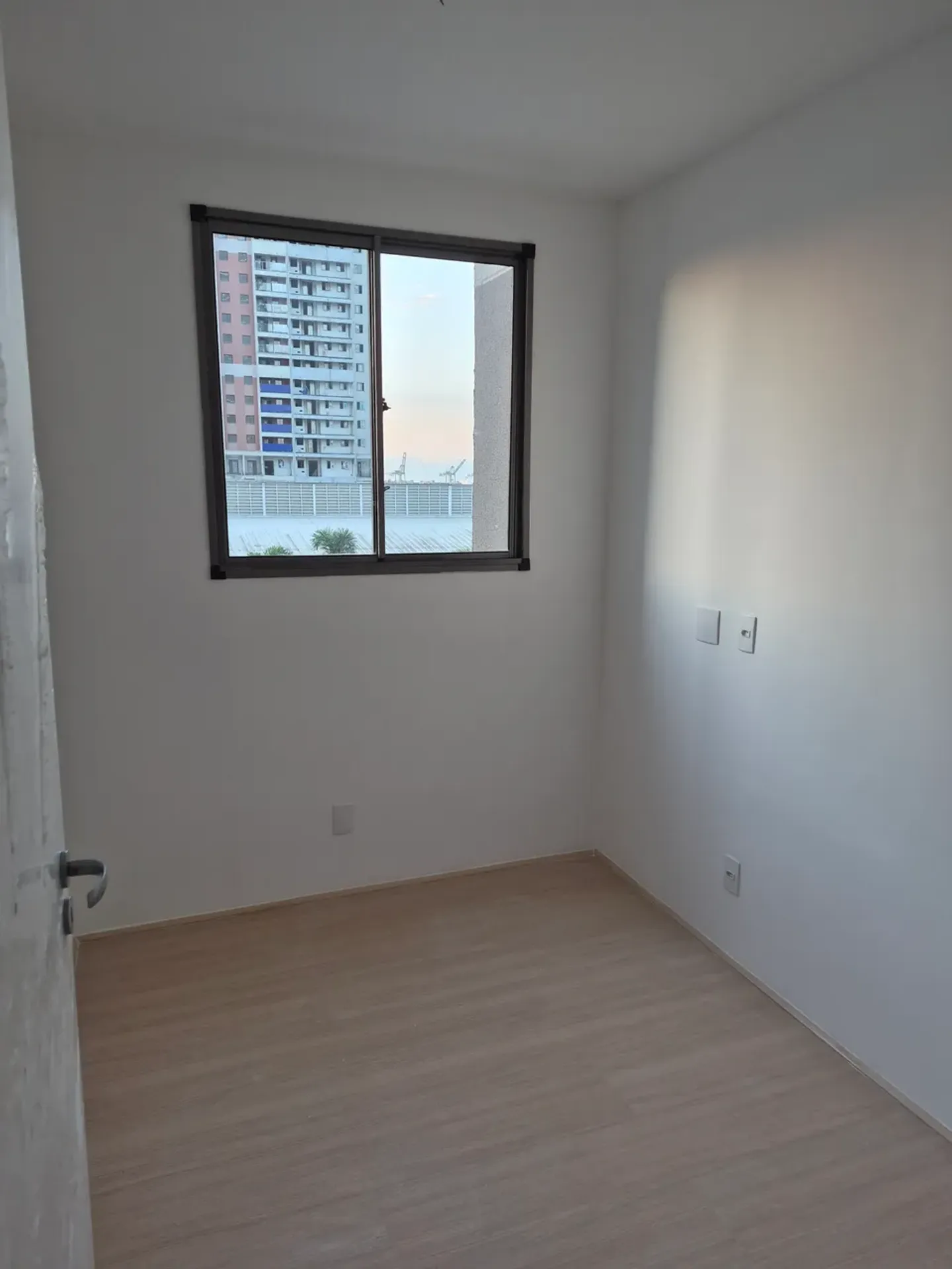 Rental apartment, 53 m², 2 bedrooms with private garden — photo 9