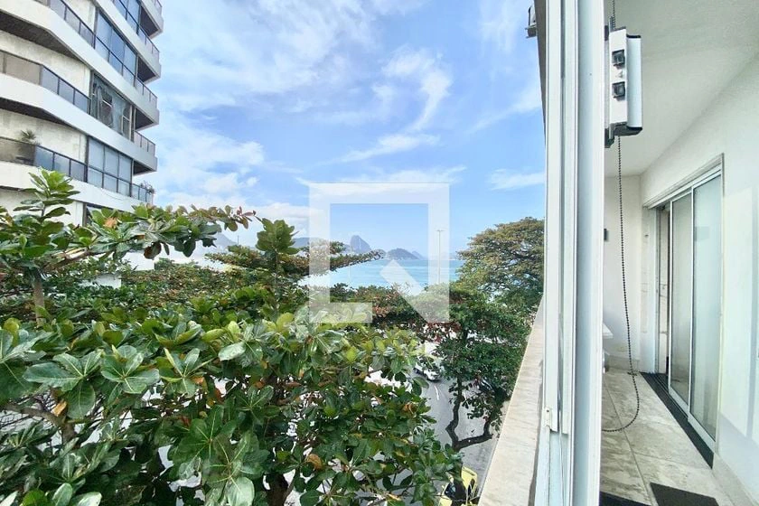 2-bedroom apartment with a home office in Rio de Janeiro — photo 21