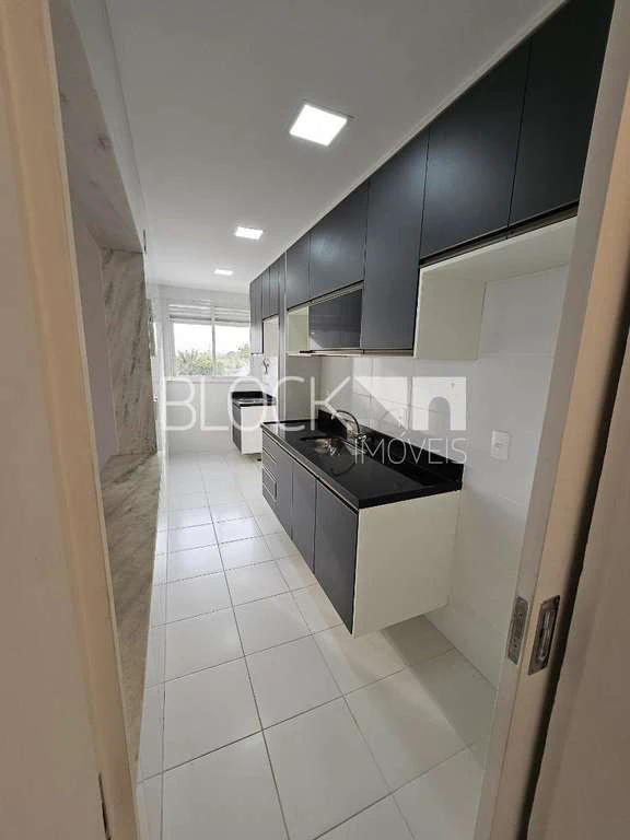 1-bedroom rental apartment with balcony and 48 m² — photo 27