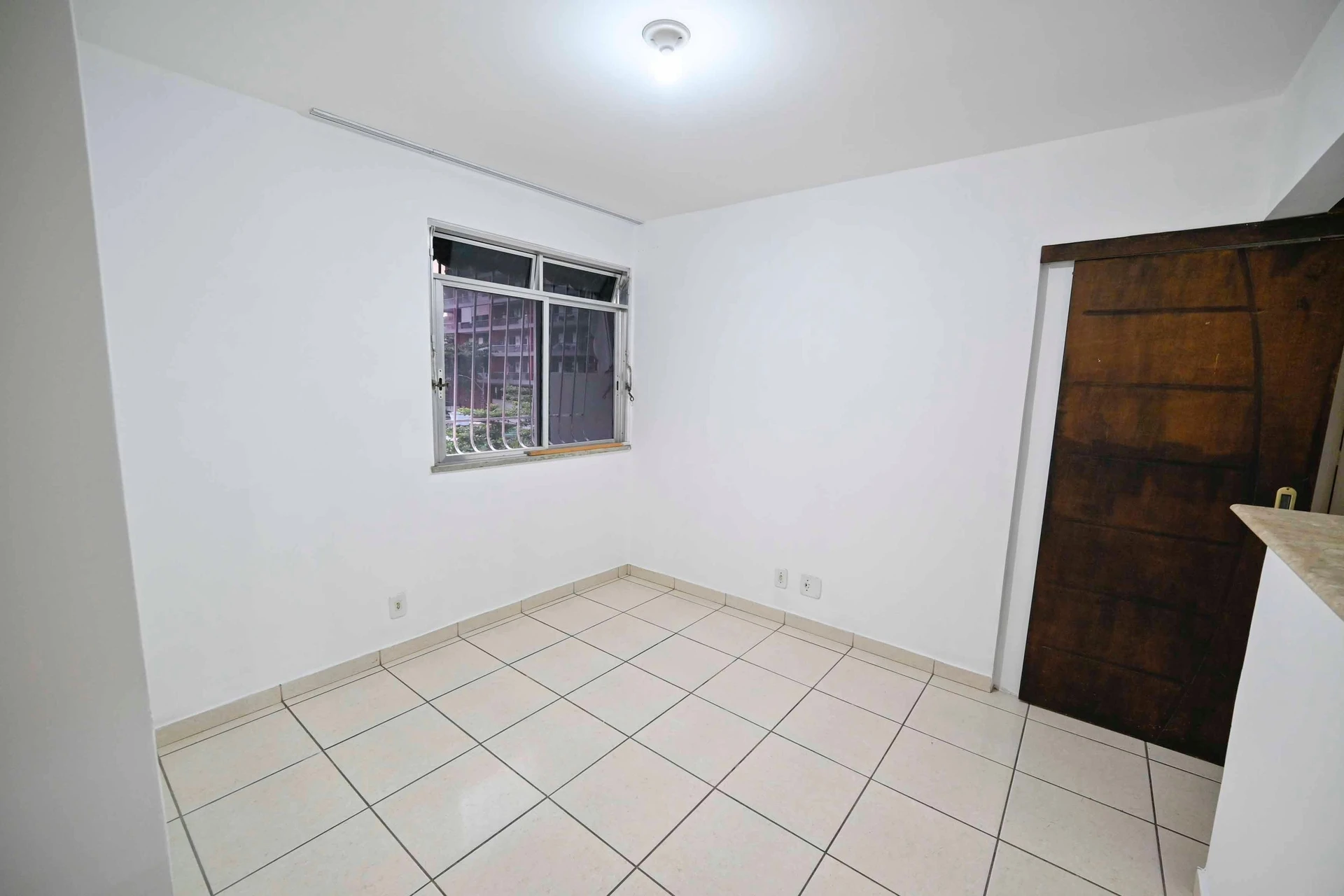 Mountain view in a 2-bedroom apartment, 72 m² — photo 3
