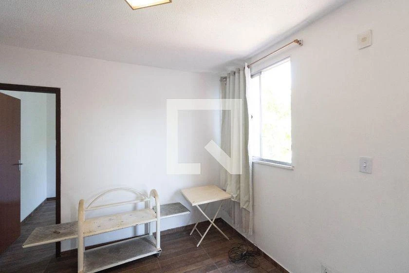Home office in a 2-bedroom apartment, 32 m² — photo 12
