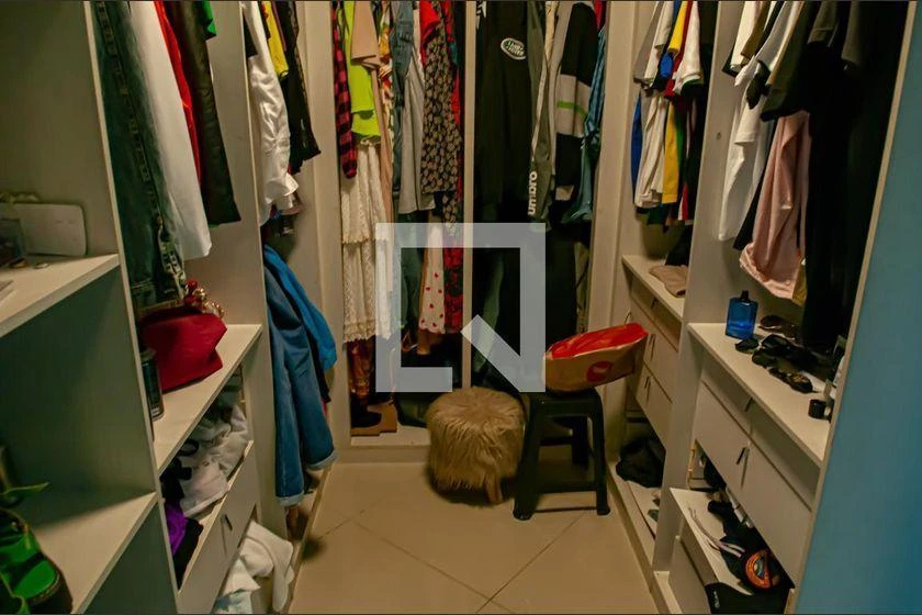 House for rent 480 m² with 4 bedrooms and 6 parking — photo 47