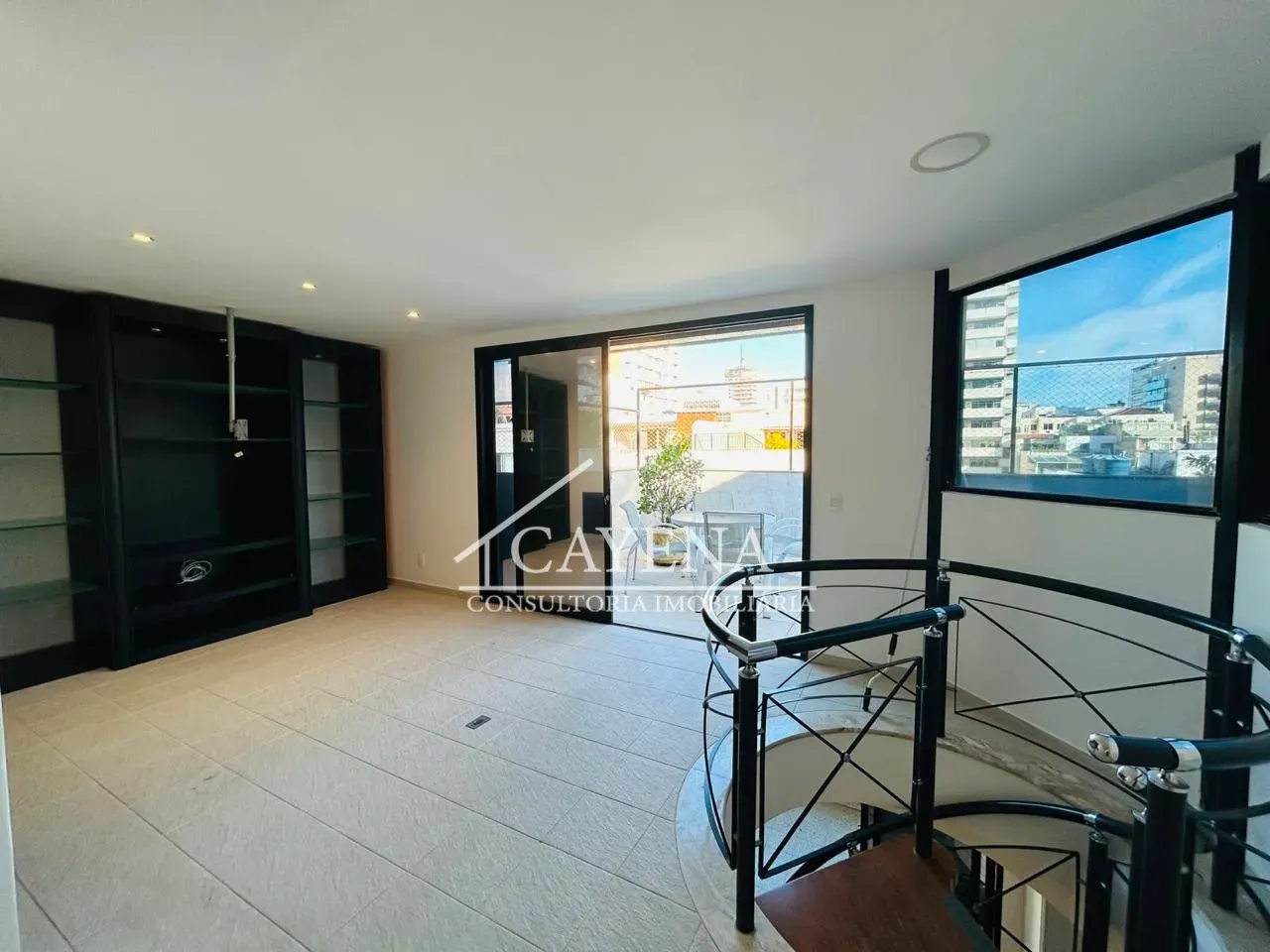 Apartment with 247 m², 3 bedrooms and 4 bathrooms — photo 9