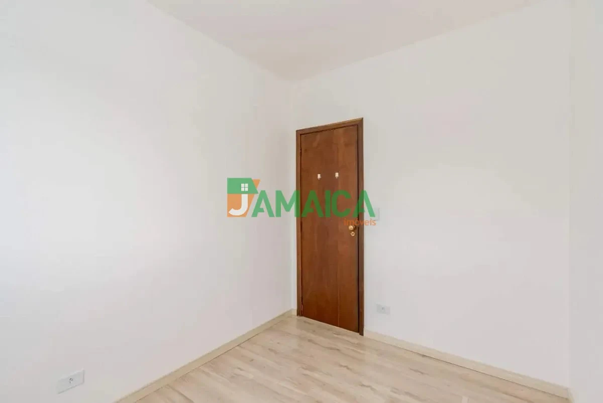 Home office in a 3-bedroom apartment, 80 m² — photo 10