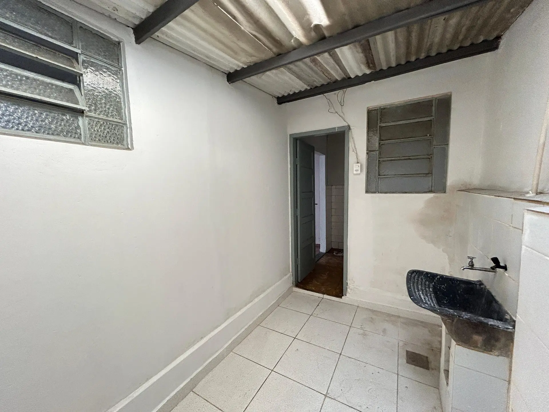 Casa en alquiler con 1 dormitorio, balcón y zona de lavado — photo 7