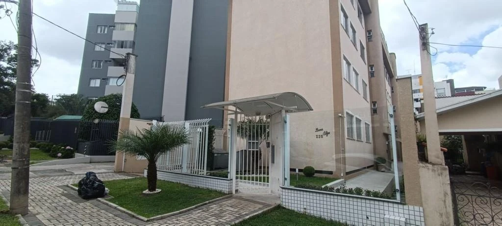 Квартира 80 м² без мебели: 3 спальни и закрытая кухня