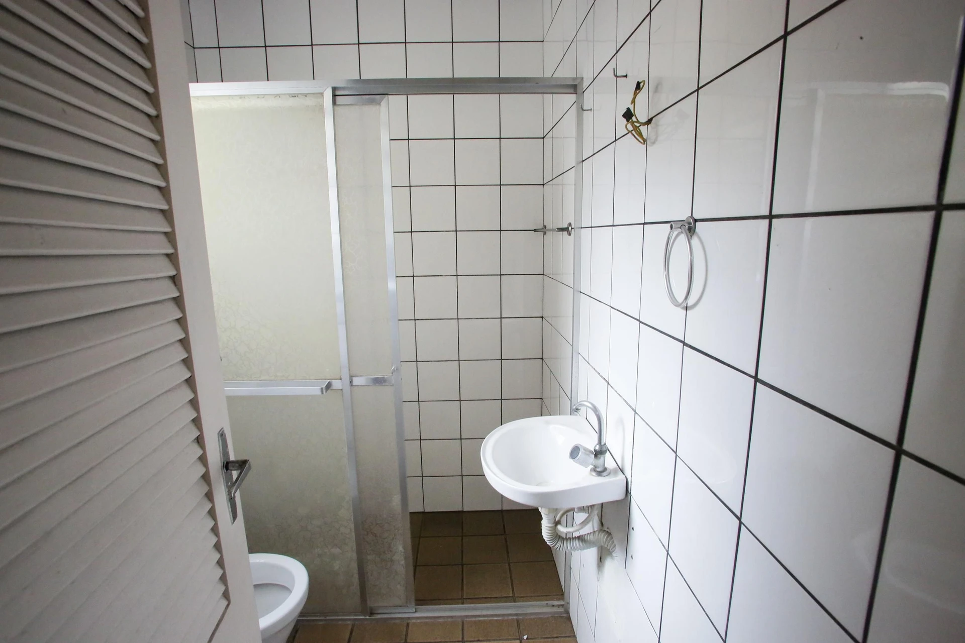 2-bedroom apartment with 2 bathrooms and no parking — photo 4