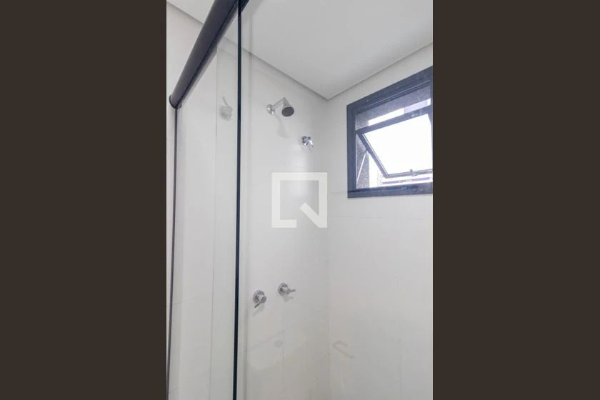 Furnished studio, 21 m², with floor-to-ceiling windows — photo 24