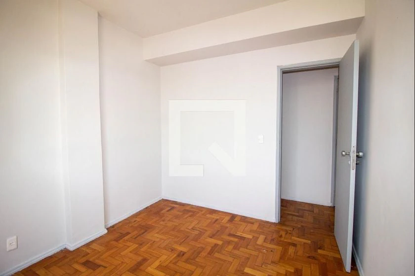 Apartment, 85 m², with wood or laminate floors — photo 13