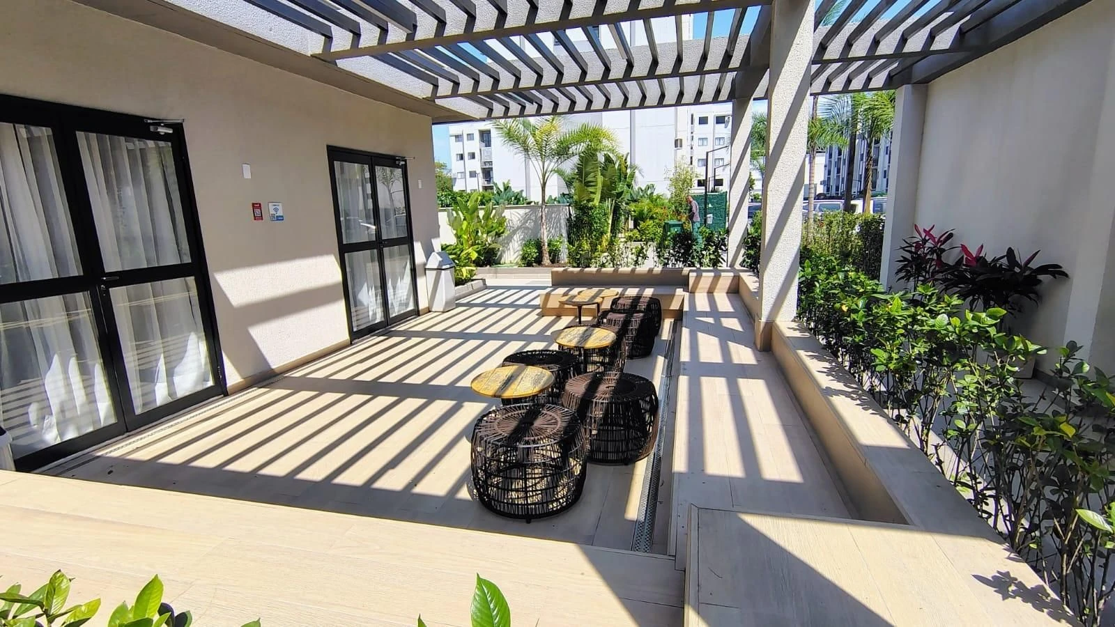 Furnished apartment, 50 m², with a grill on the balcony — photo 10