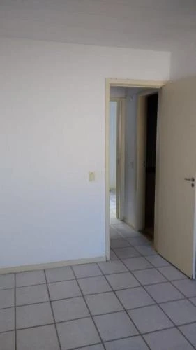 Casa com 3 quartos e cozinha separada com fogão a gás — photo 17