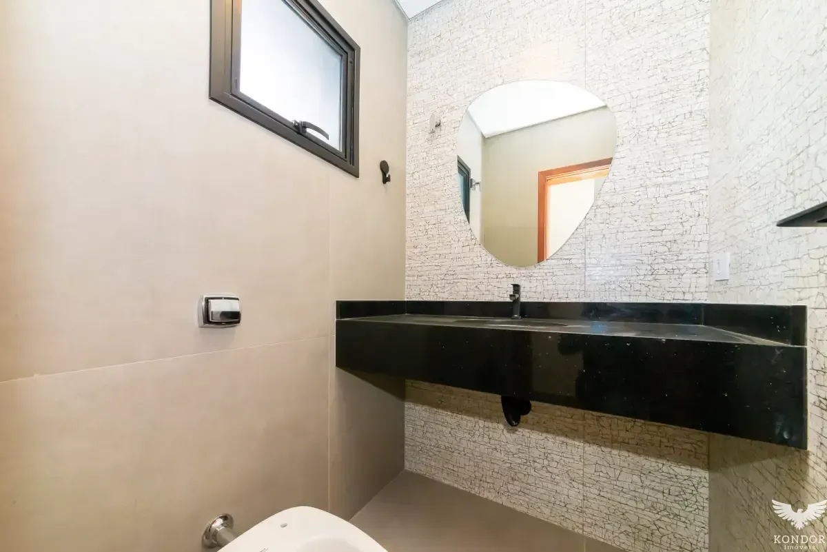 Two-story house with 230 m², 3 bedrooms and 4 baths — photo 57