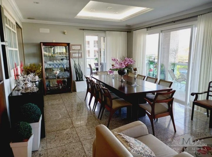 Casa de 300 m² com 5 suítes e vista para água e montanhas — photo 5