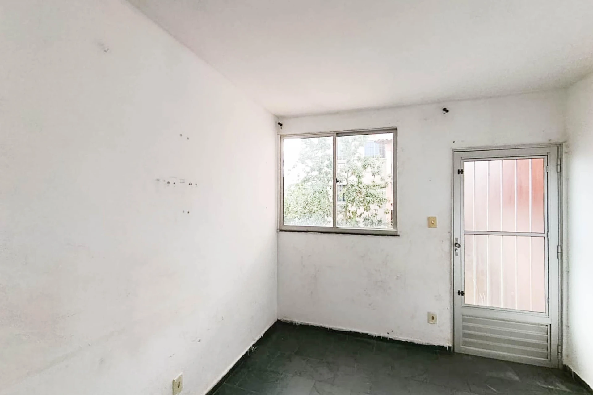 2-bedroom apartment with 1 parking space included — photo 6