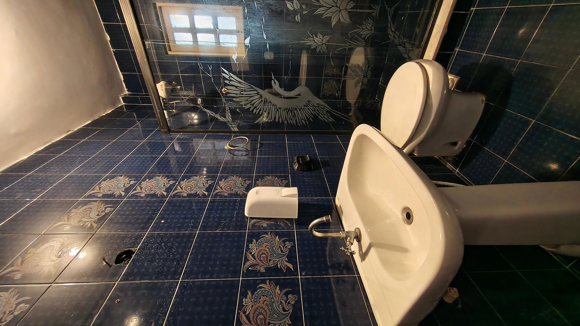 House, 250 m², with a bathtub — photo 45