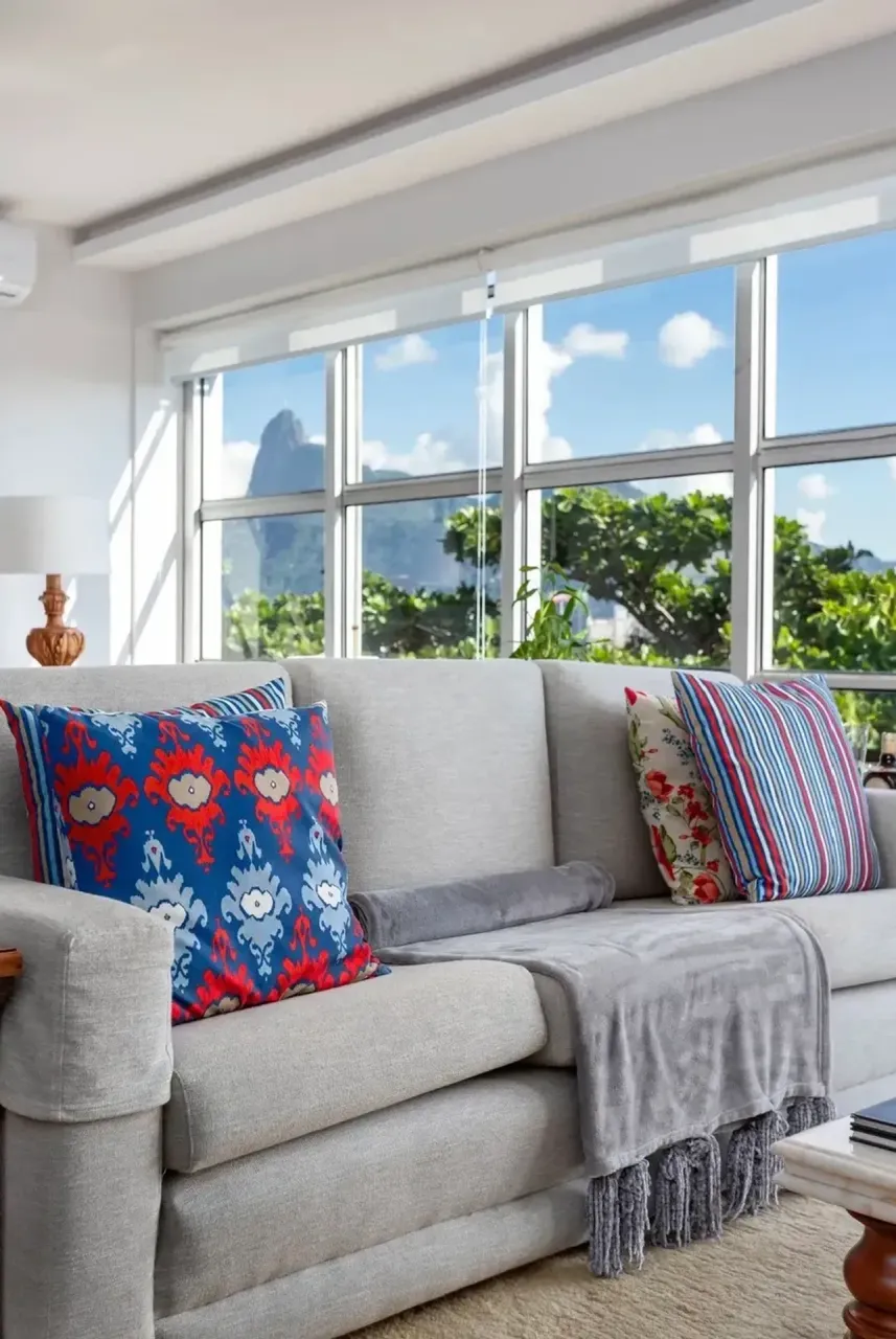 3-bedroom apartment with floor-to-ceiling windows — photo 17
