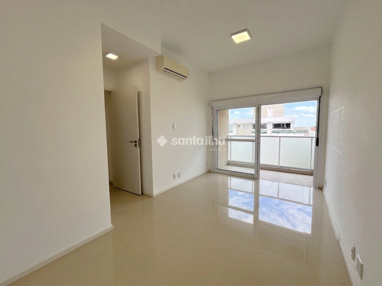 Penthouse with 3 bedrooms and 232 m² kitchen