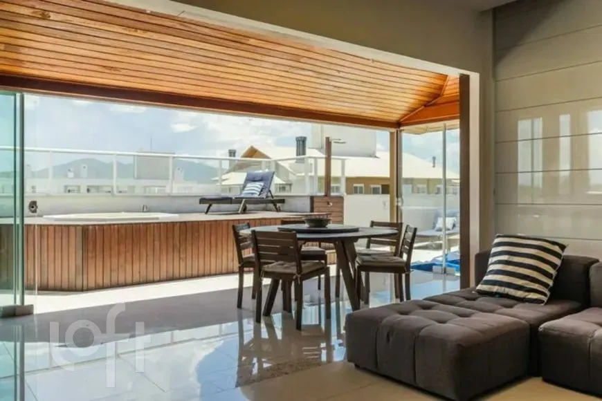 Ático de 180 m² con 3 dormitorios y jardín privado — photo 4