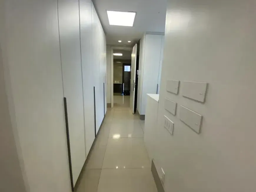 Apartamento sin muebles con 4 dormitorios y 5 baños — photo 50