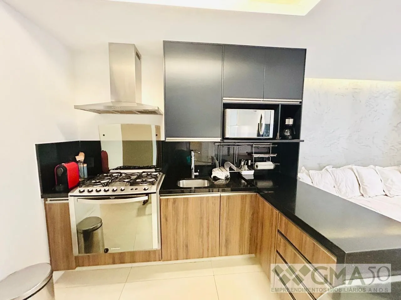 Furnished 2-bedroom apartment with integrated kitchen — photo 6