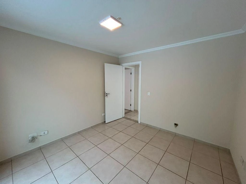 Unfurnished house with gas kitchen and 2 parking spaces — photo 26