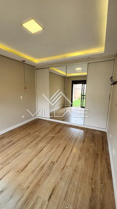4-bedroom house with a washing machine in Curitiba — photo 15