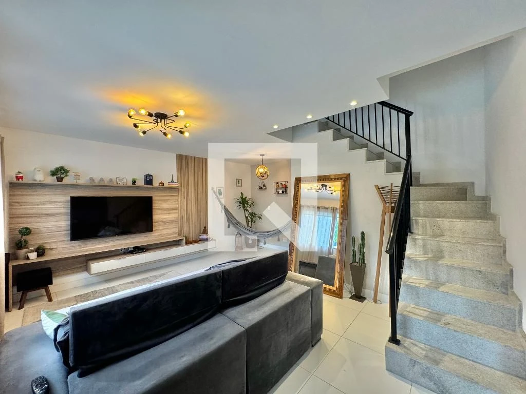 138 m² house with a home office and a walk-in closet — photo 4
