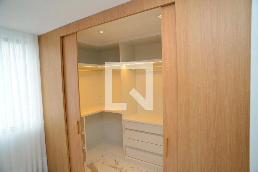 320 m² furnished penthouse with 4 bedrooms and 7 baths — photo 38