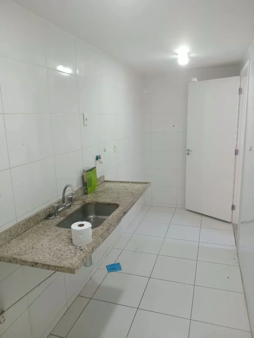 Apartamento com 2 quartos e 2 banheiros, varanda — photo 2