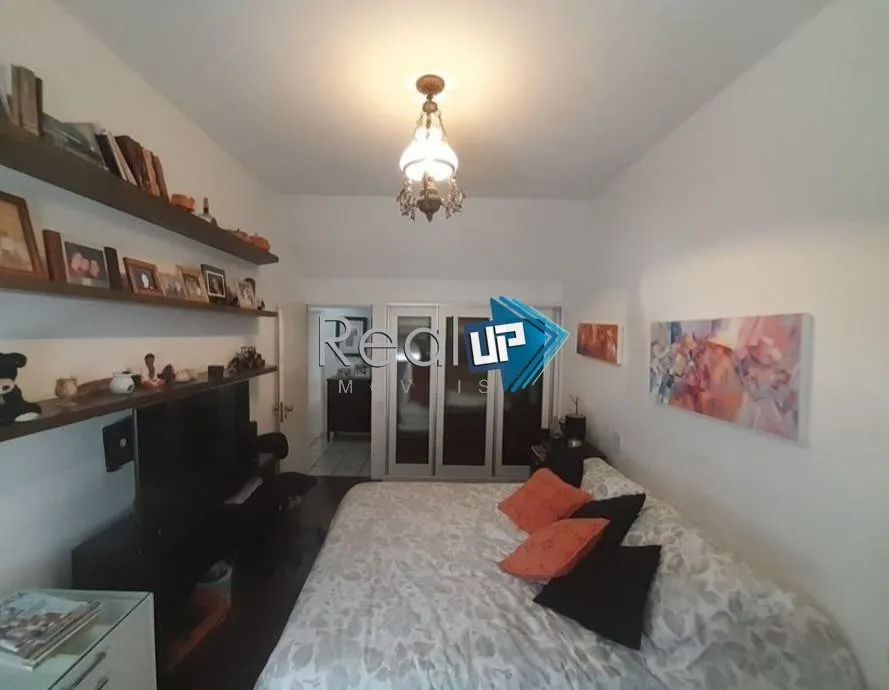 Furnished apartment with 4 bedrooms and an open kitchen — photo 32
